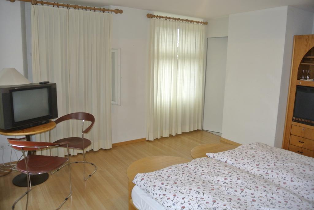 Hotel Drei Konige Richterswil Номер фото